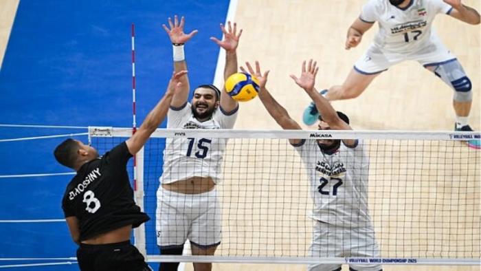 والیبال ایران مقابل مصر 
